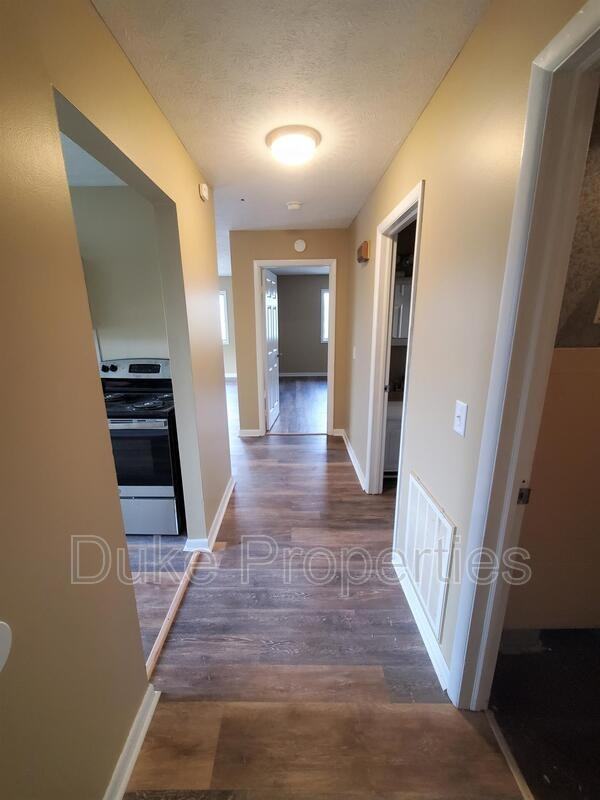 72 Market St #72 - Photo 2 of 8