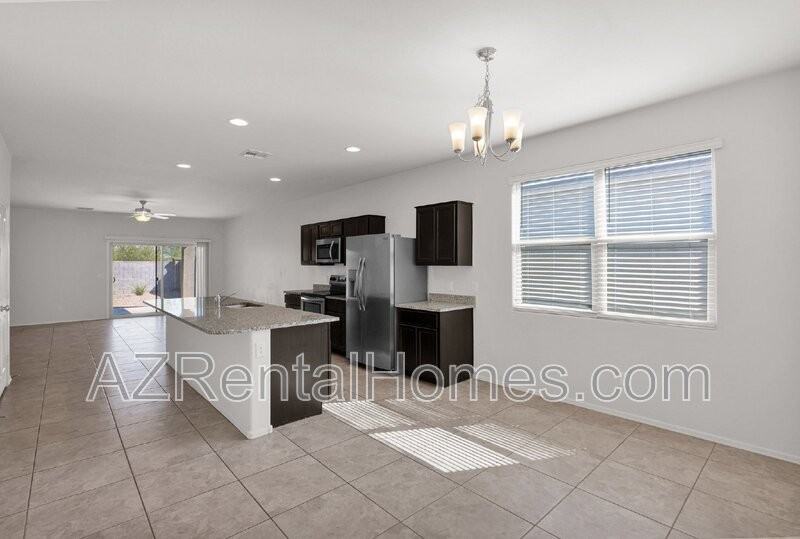 37766 W Amalfi Ave - Photo 3 of 25