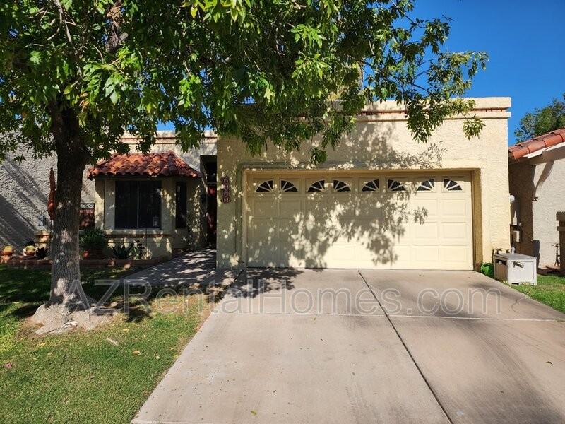 2723 S Santa Barbara - Photo 2 of 35