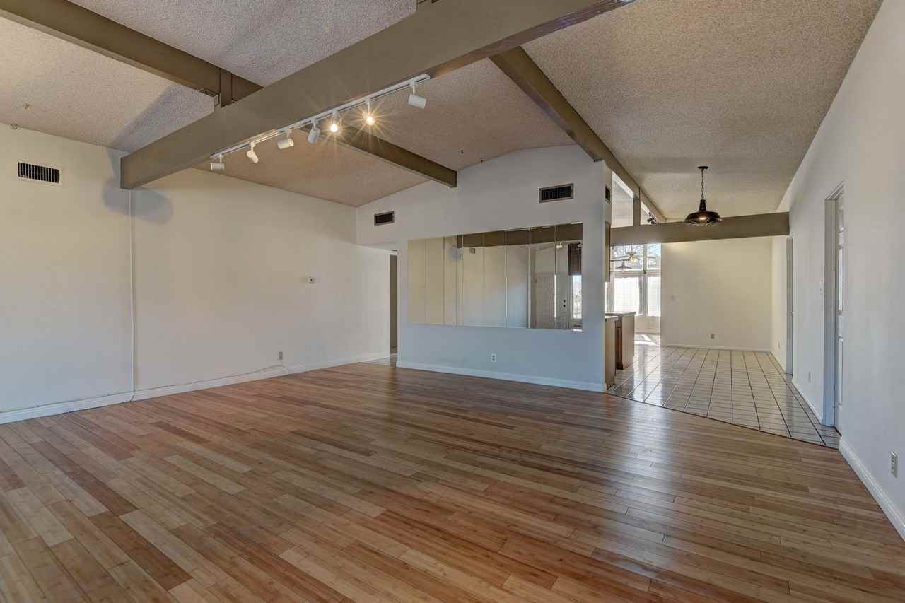 6309 Rassler Ave - Photo 2 of 13