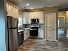 2176 Prospector Ct. Bldg 32 - Photo 1 of 1