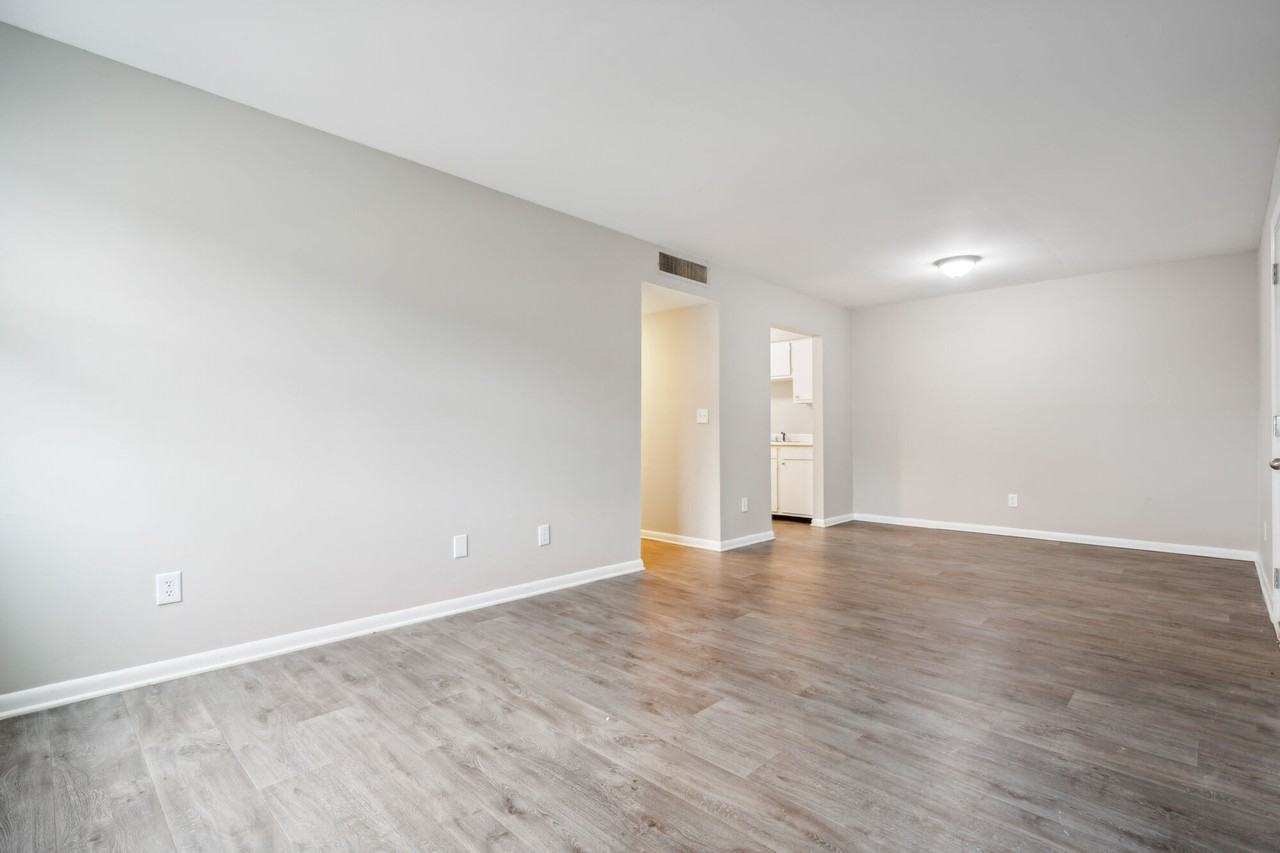 Oak Meadows - Photo 7 of 20