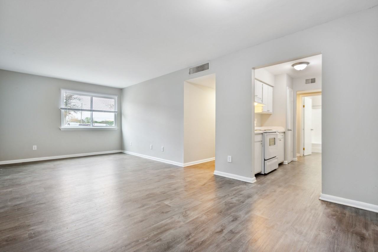 Oak Meadows - Photo 5 of 20