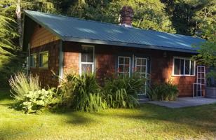 featured image of 741 Ellwood Dr