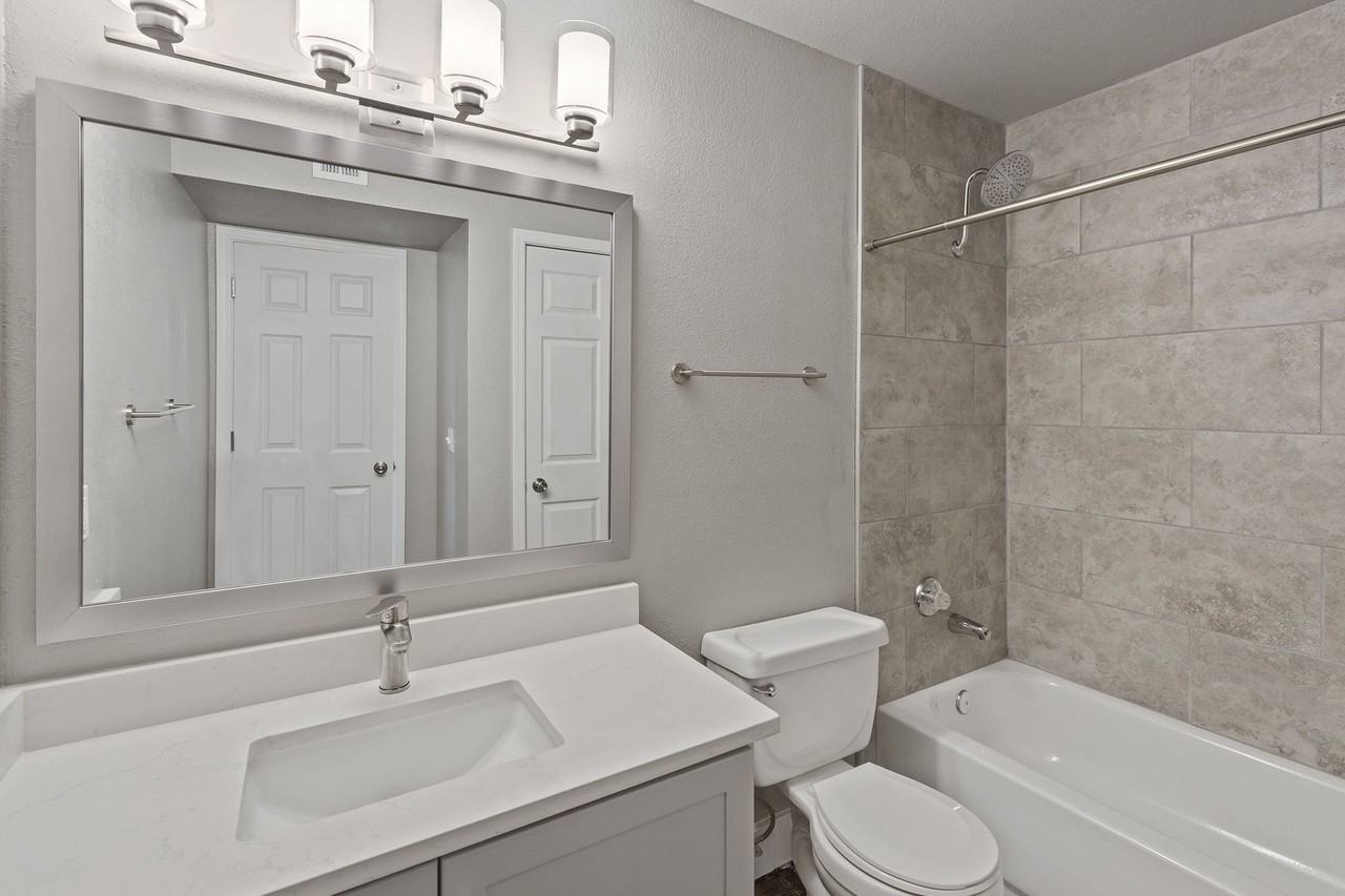 Modena - Photo 4 of 23