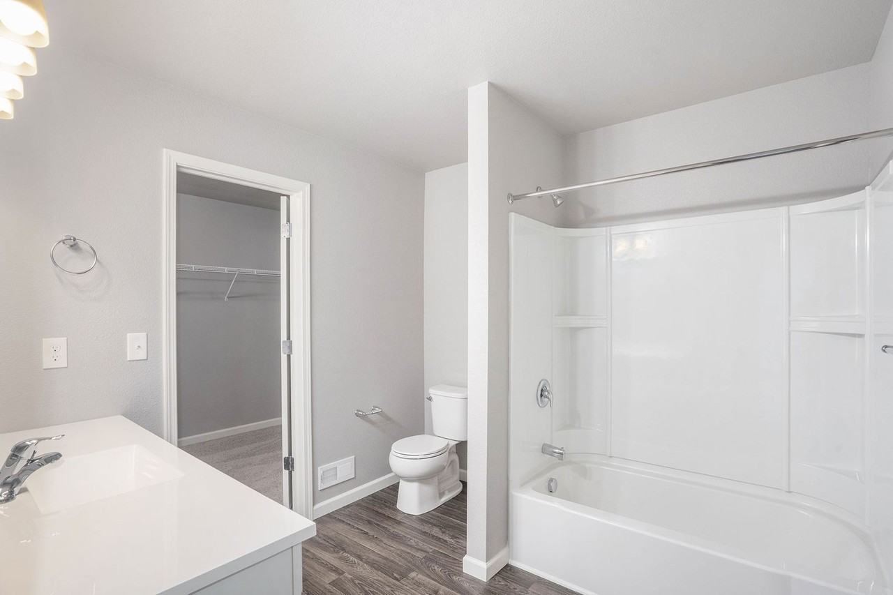 4397 Soya Ave - Photo 2 of 24