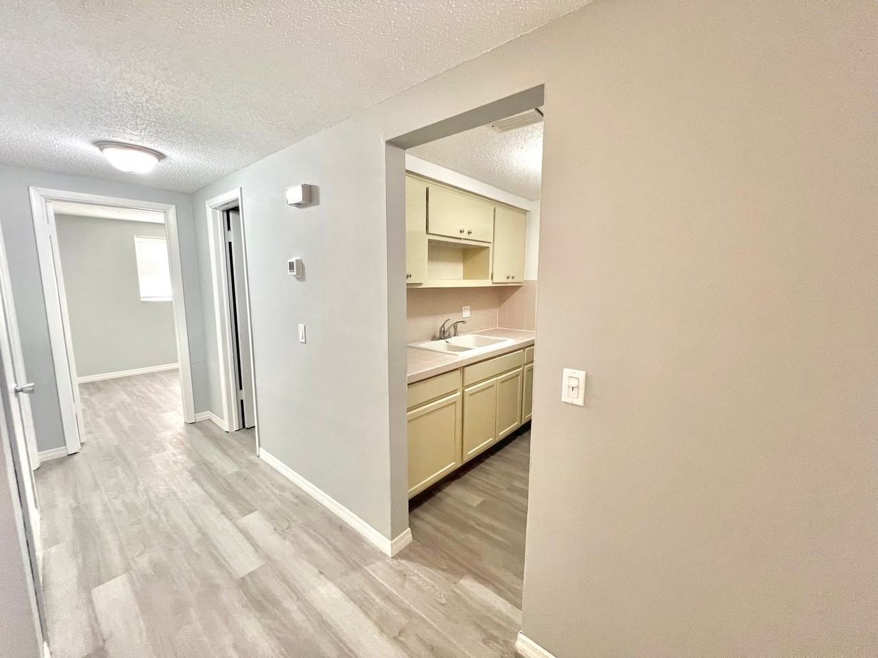 5014 Bitner St - Photo 5 of 14