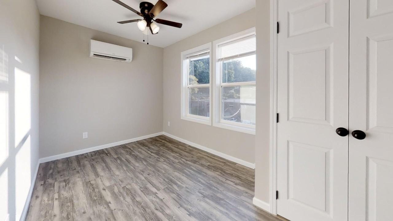 The Forum on East King St - Photo 7 of 10