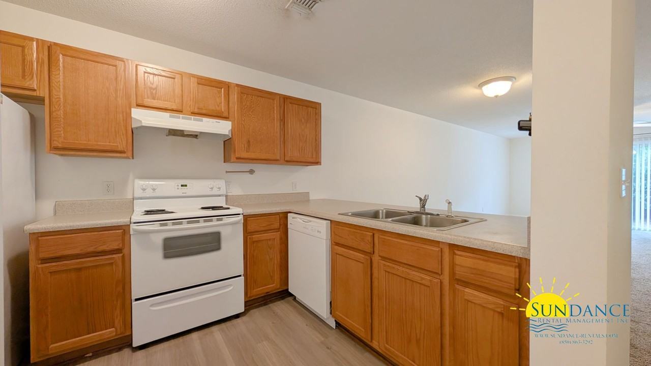 102 Duloft St - Photo 7 of 30