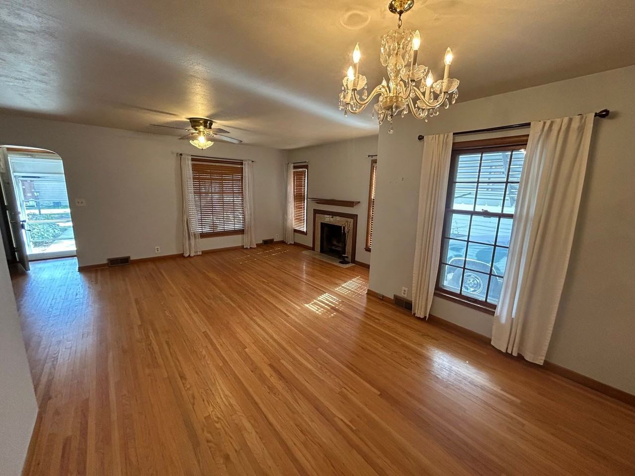 1603 S Carter Pl - Photo 7 of 19