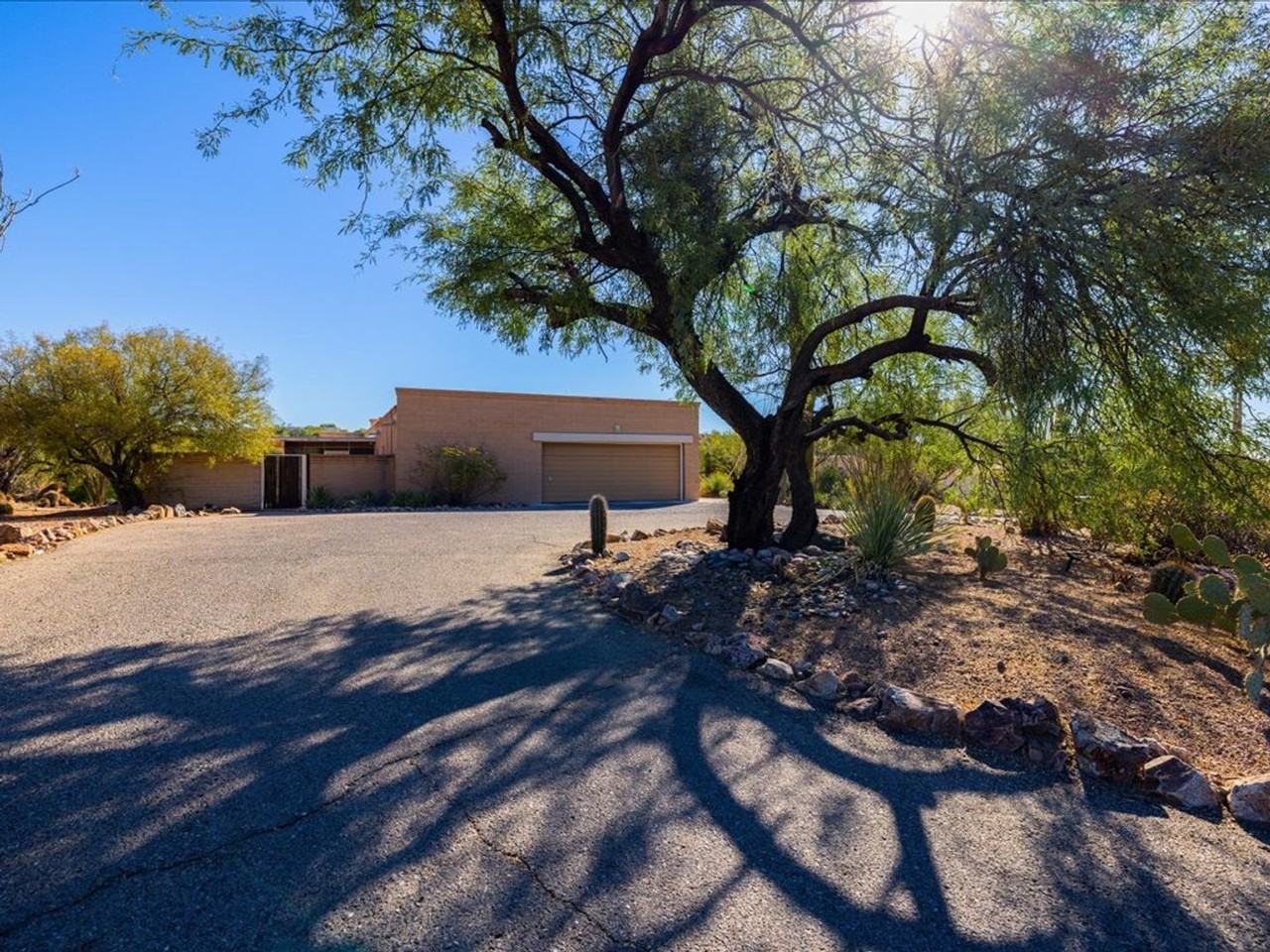4830 N Paseo Sonoyta - Photo 2 of 43