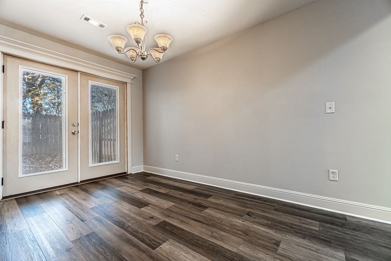 804 Baker St Nw - Photo 2 of 18