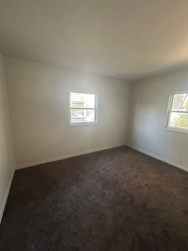 4323 Gaywood Dr - Photo 6 of 8