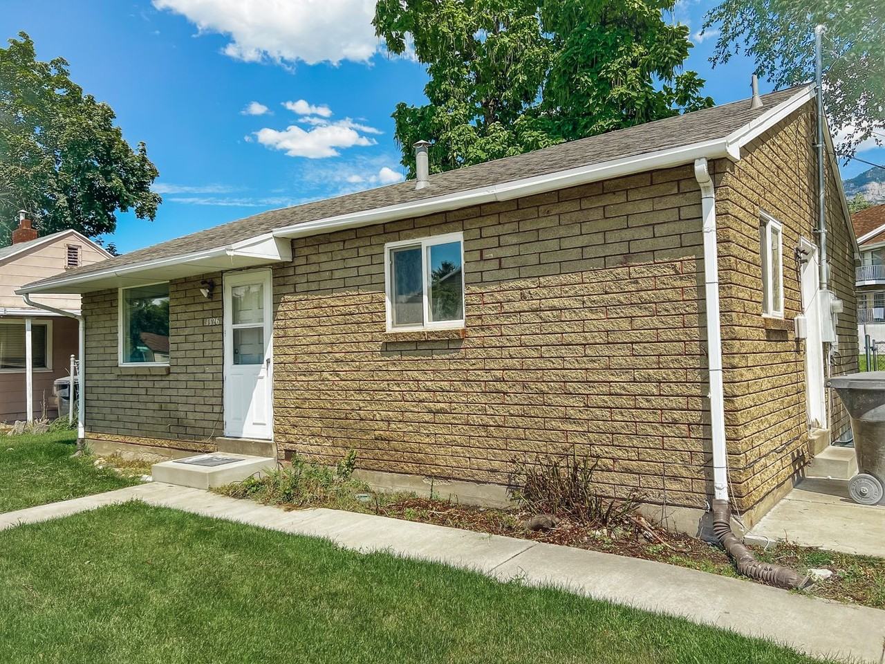 1326 N 800 W - Photo 2 of 18