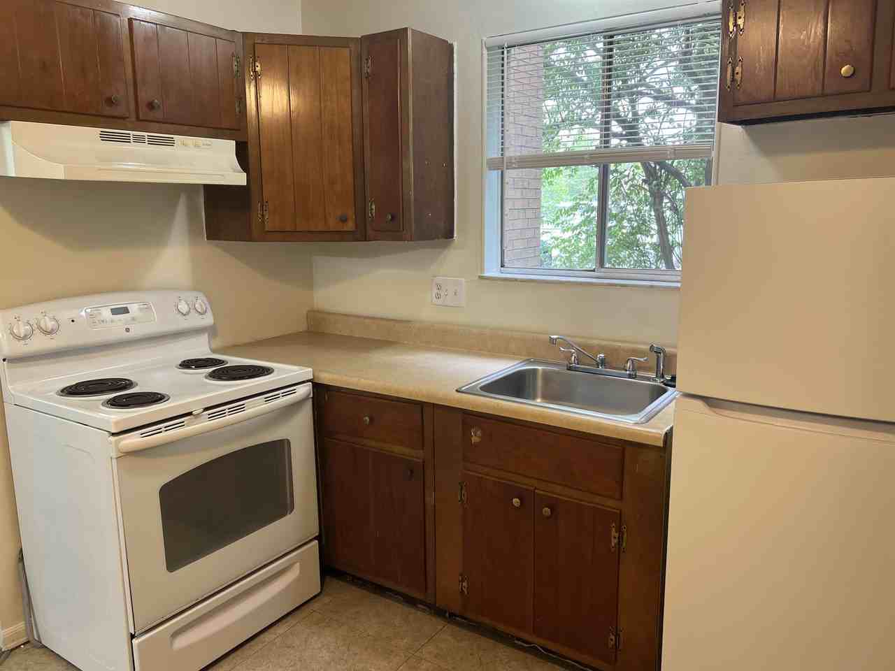 Cheviot Road 6285 - 45247 - Photo 3 of 16