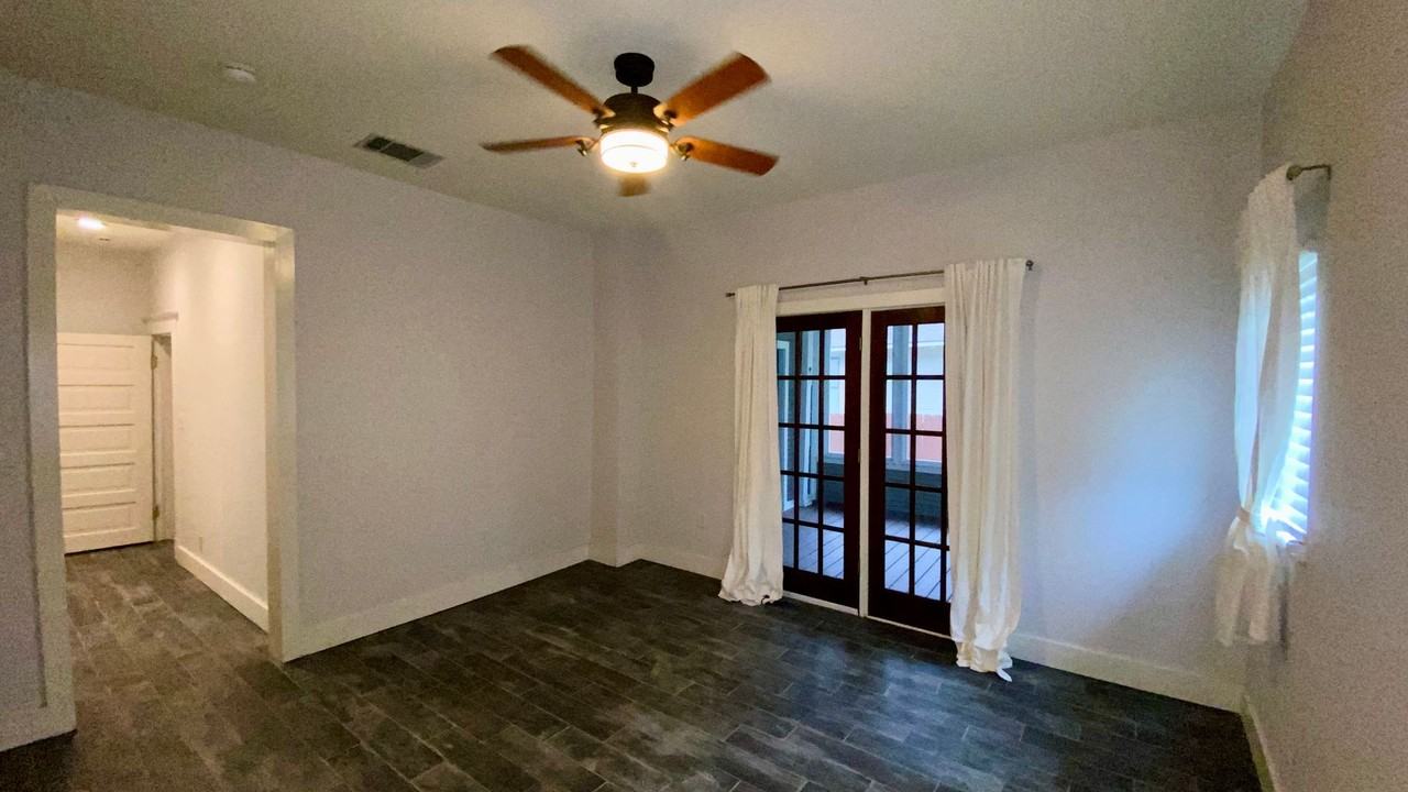 1937 Hurley Ave - Photo 6 of 30