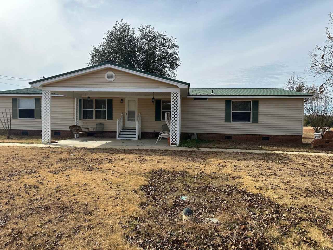 2041 Gunshoot Rd - Photo 3 of 30