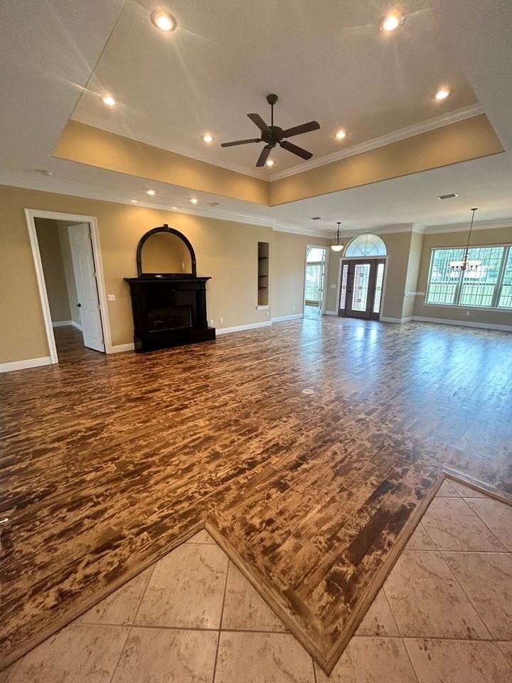 7134 Bay Crest Rd - Photo 5 of 50