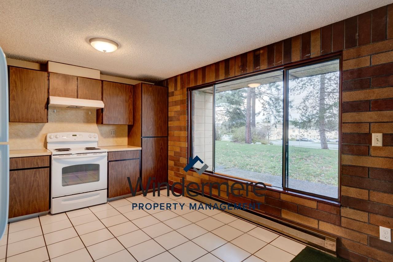 51 Nw Columbia Dr #105 - Photo 2 of 16