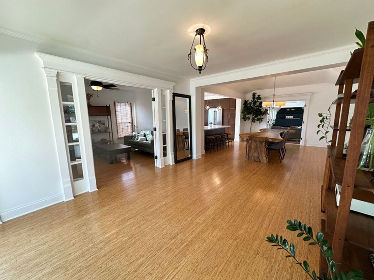 715 N Richman Ave - Photo 2 of 18