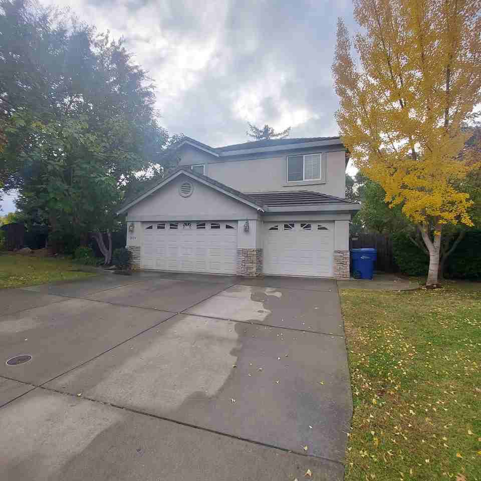 2604 Javan Ln - Photo 2 of 47
