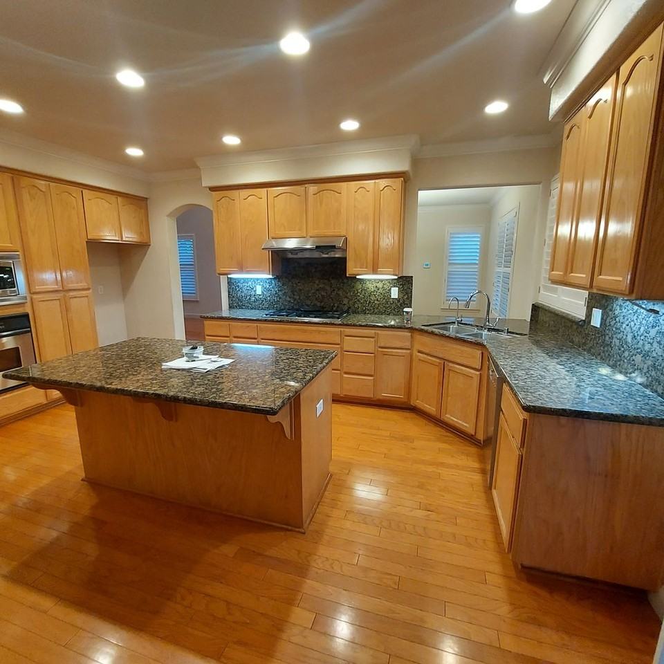 2604 Javan Ln - Photo 5 of 47