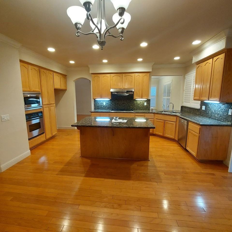 2604 Javan Ln - Photo 6 of 47