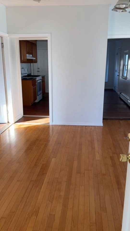 19 Winthrop St - Photo 3 of 13