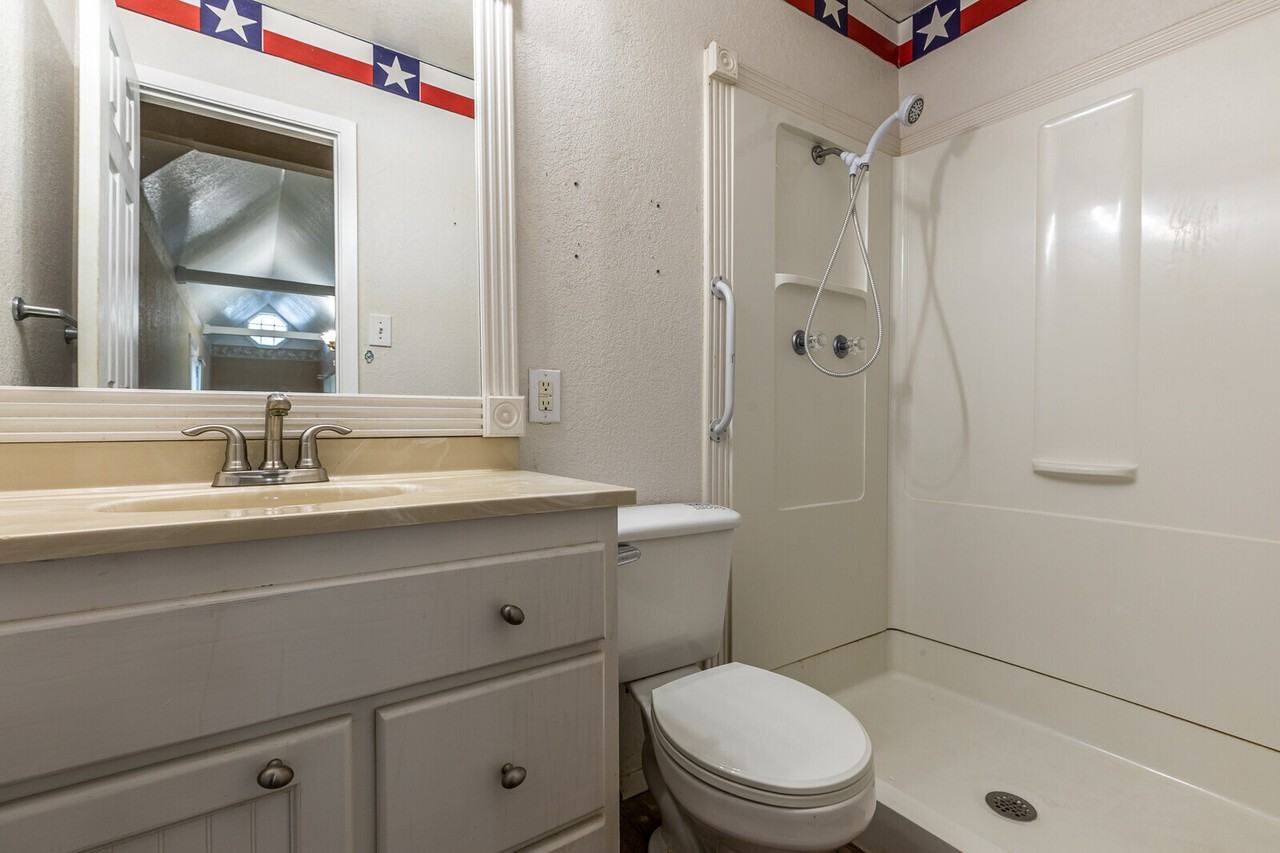 109  Warren Street-Unit 2 - Photo 2 of 7