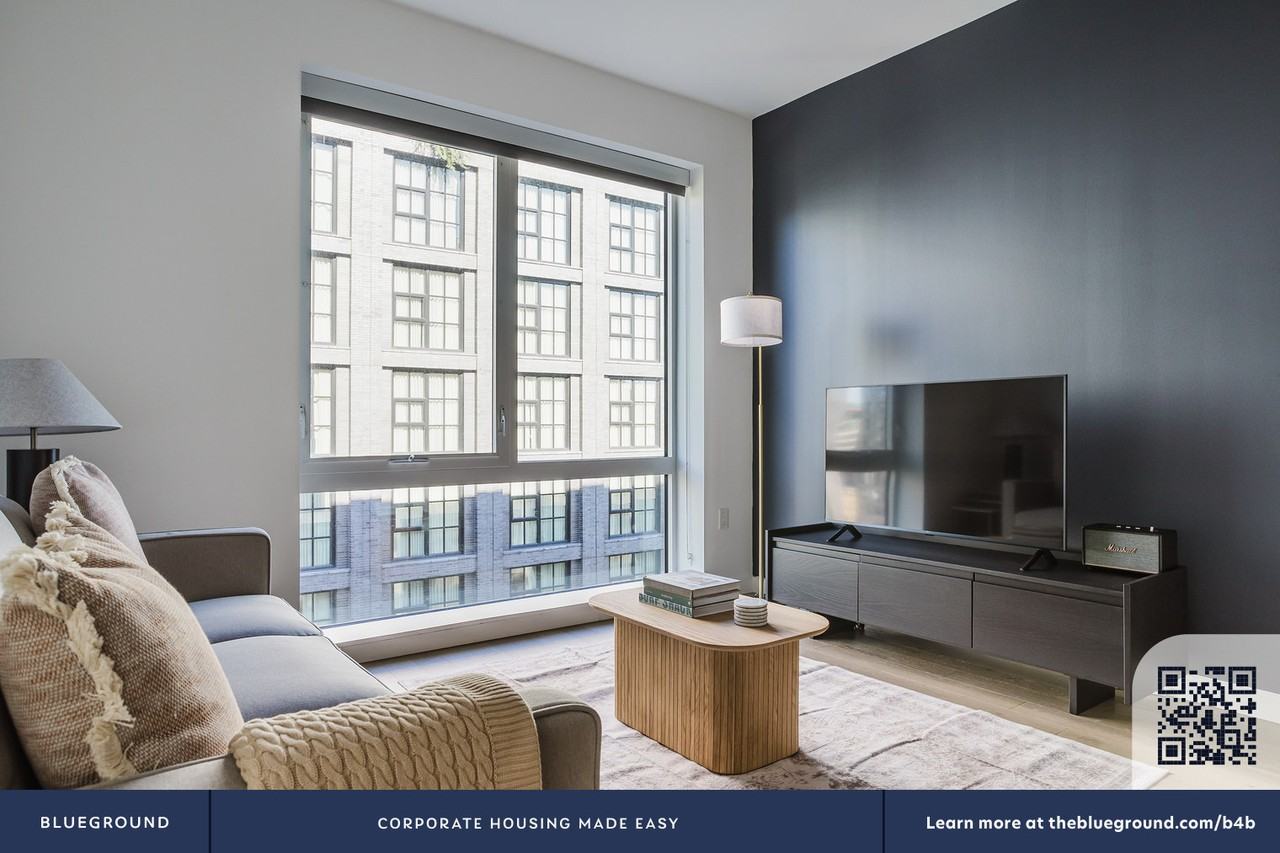 3 Tingey Square Southeast - Photo 6 of 51