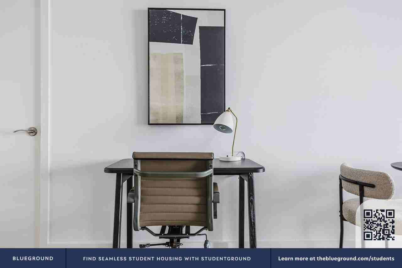 3 Tingey Square Southeast - Photo 7 of 51