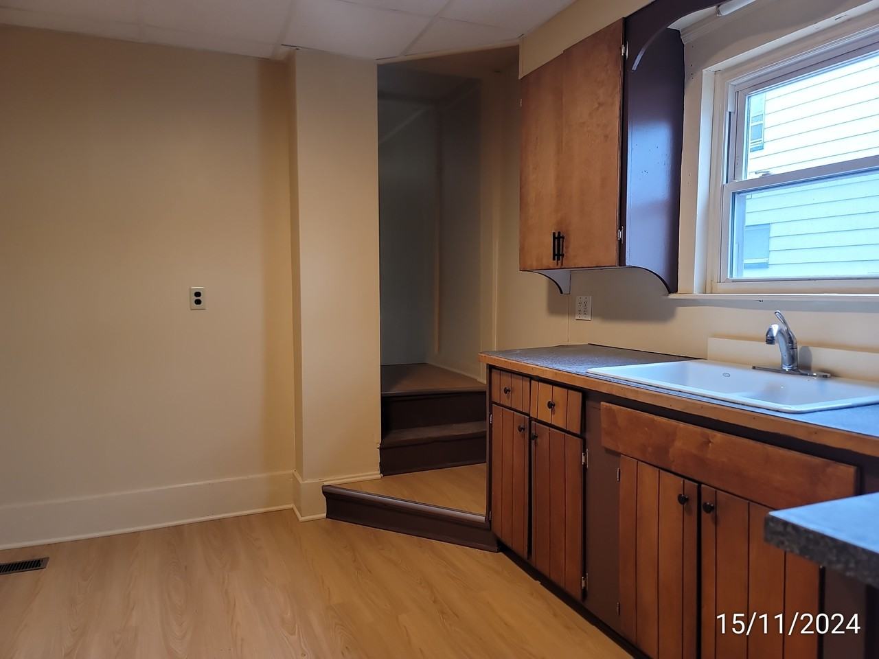 1862 S Freedom Ave - Photo 3 of 21