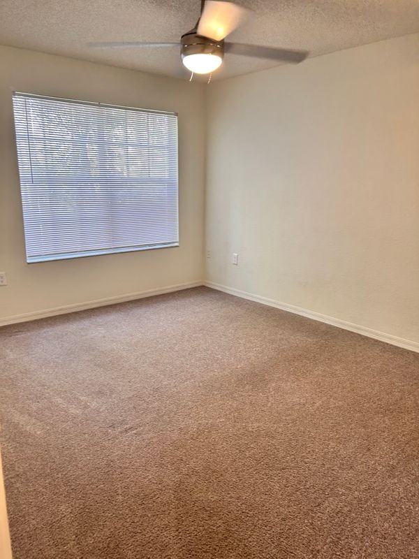 4240 Summer Landing Dr ##102 - Photo 4 of 18