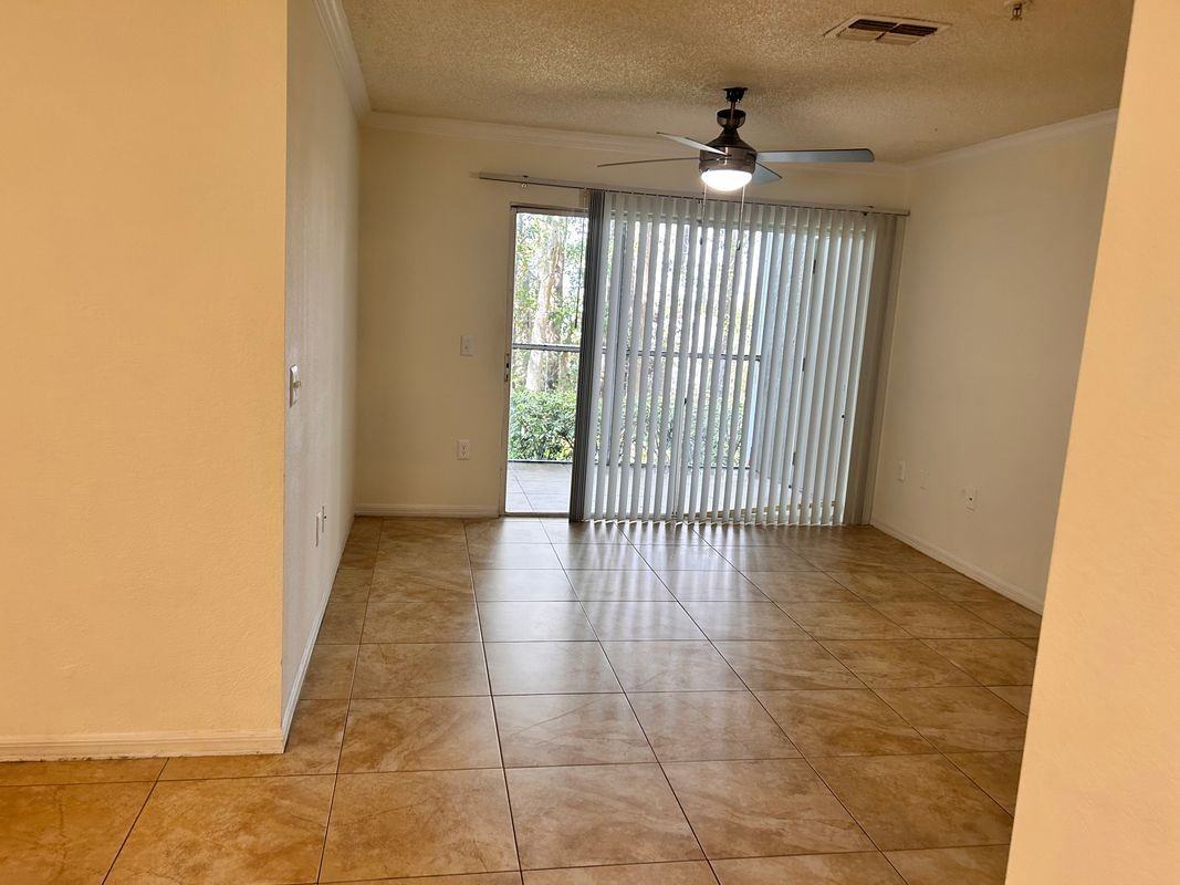 4240 Summer Landing Dr ##102 - Photo 6 of 18