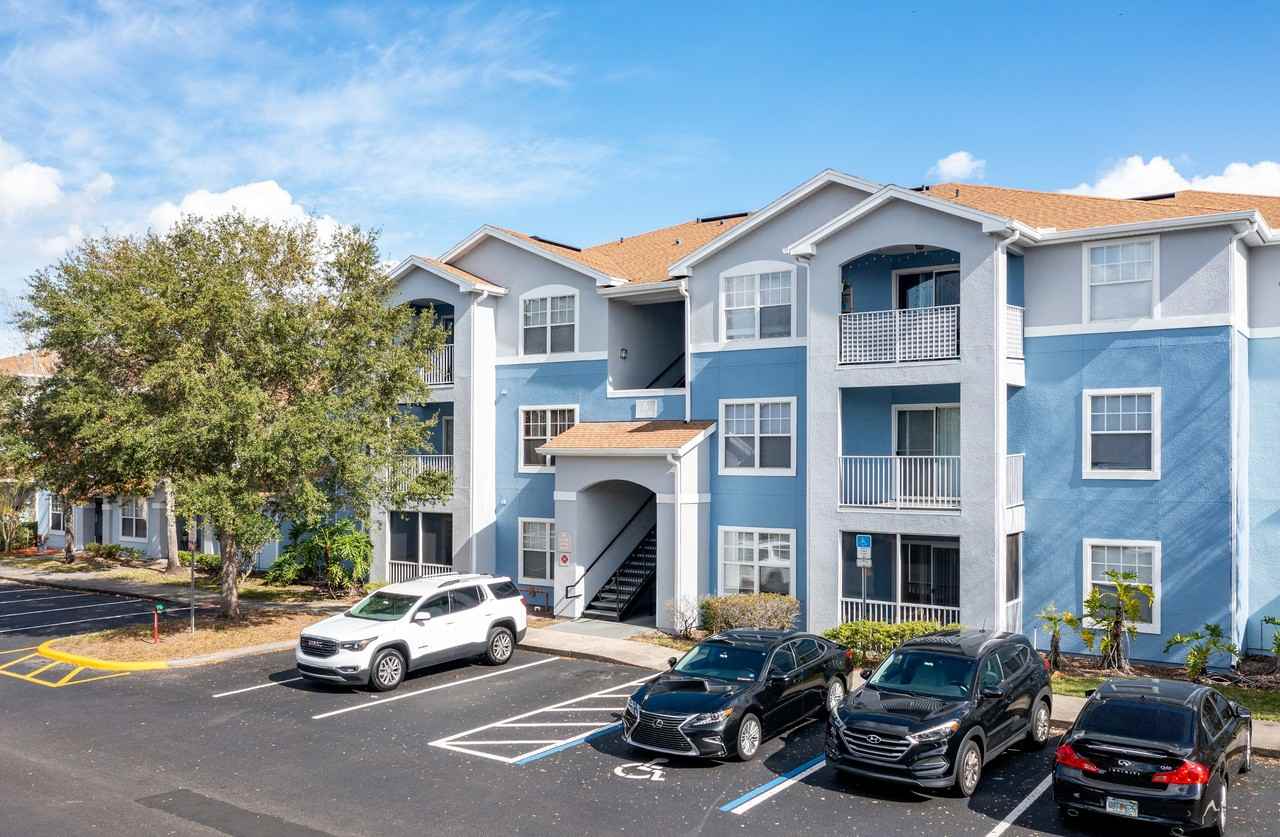 Villages at Lake Pointe - Photo 4 of 16