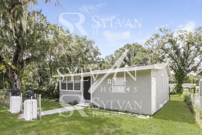 7408 E 25th Ave - Photo 2 of 12