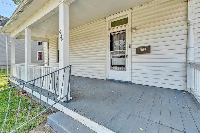 536 Marshall Ave Sw - Photo 3 of 29