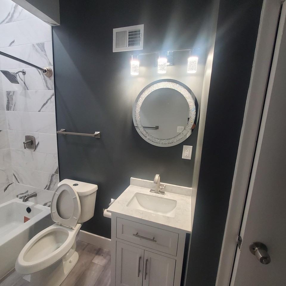 1116 W North Ave #C - Photo 3 of 11