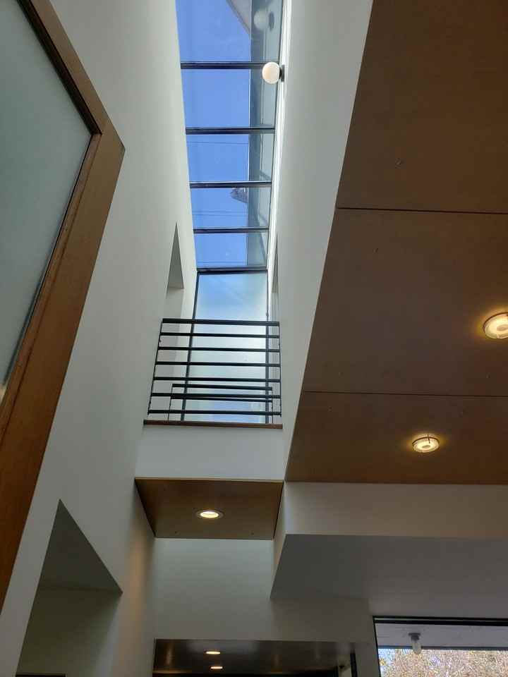 424 South Venice Boulevard #1 - Photo 4 of 27