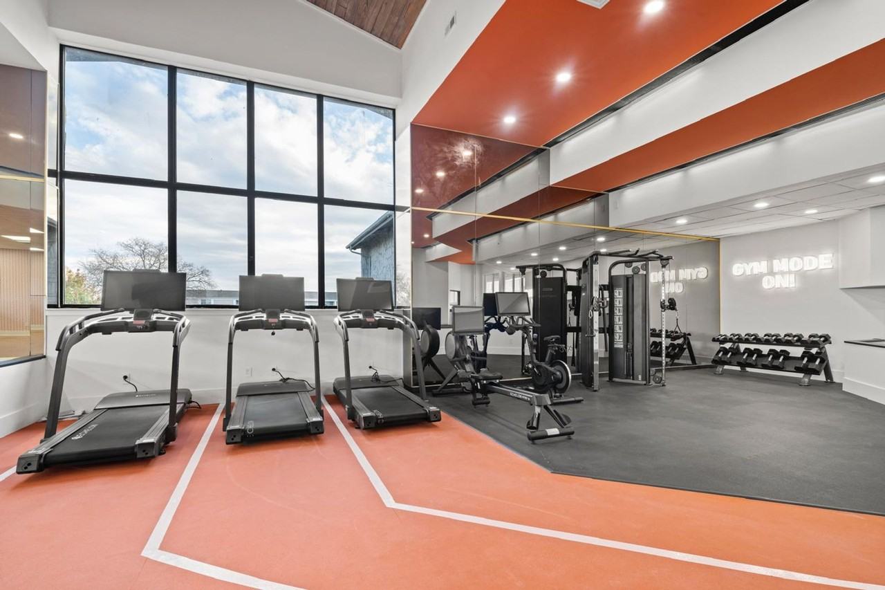 Townhomes at Weston - Photo 5 of 50