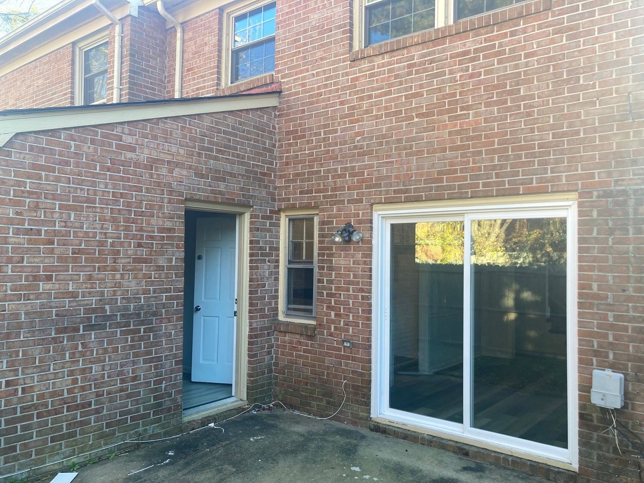301 Advocate Ct #A - Photo 6 of 12