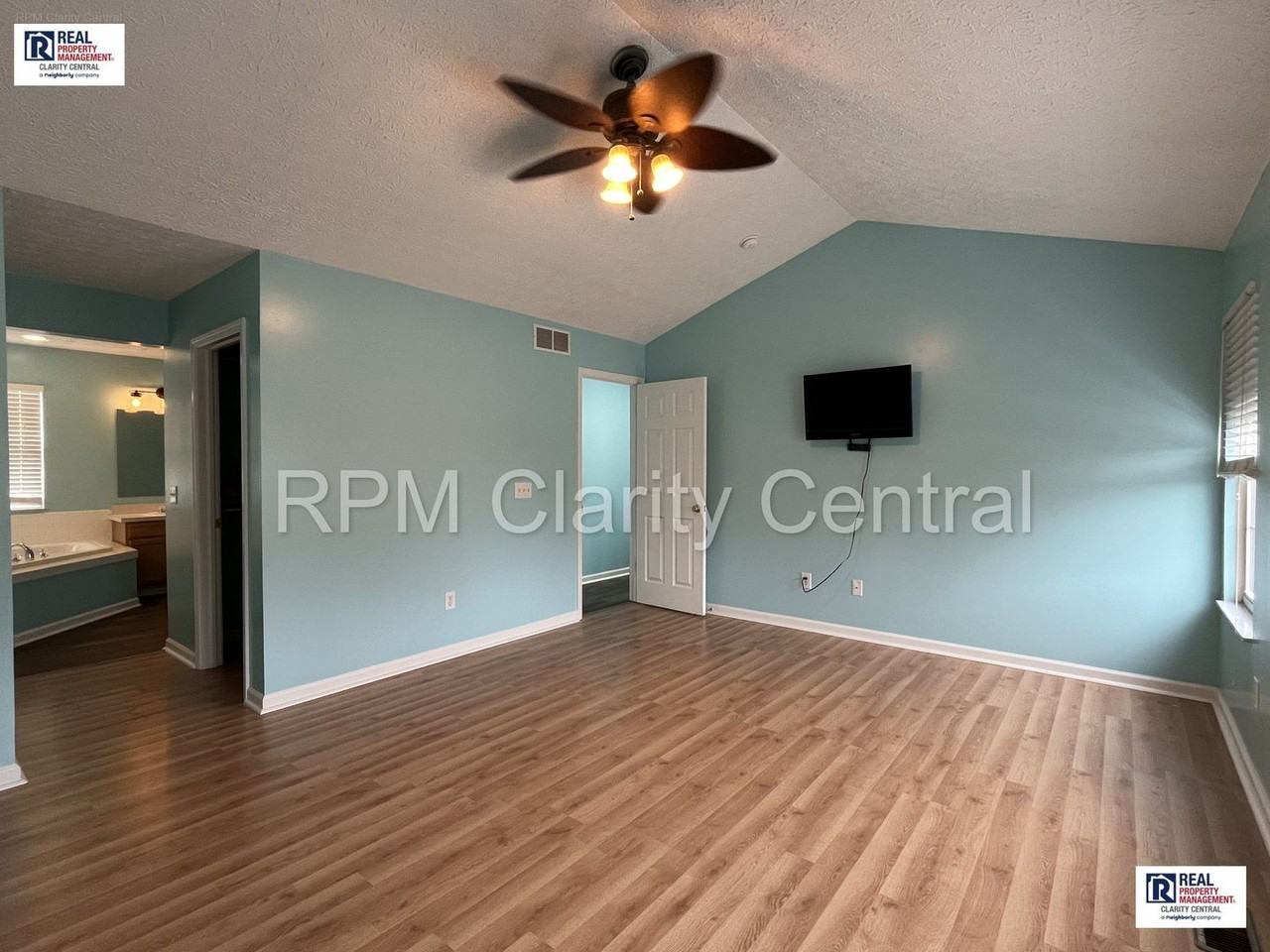 571 Peak Ct - Photo 6 of 12