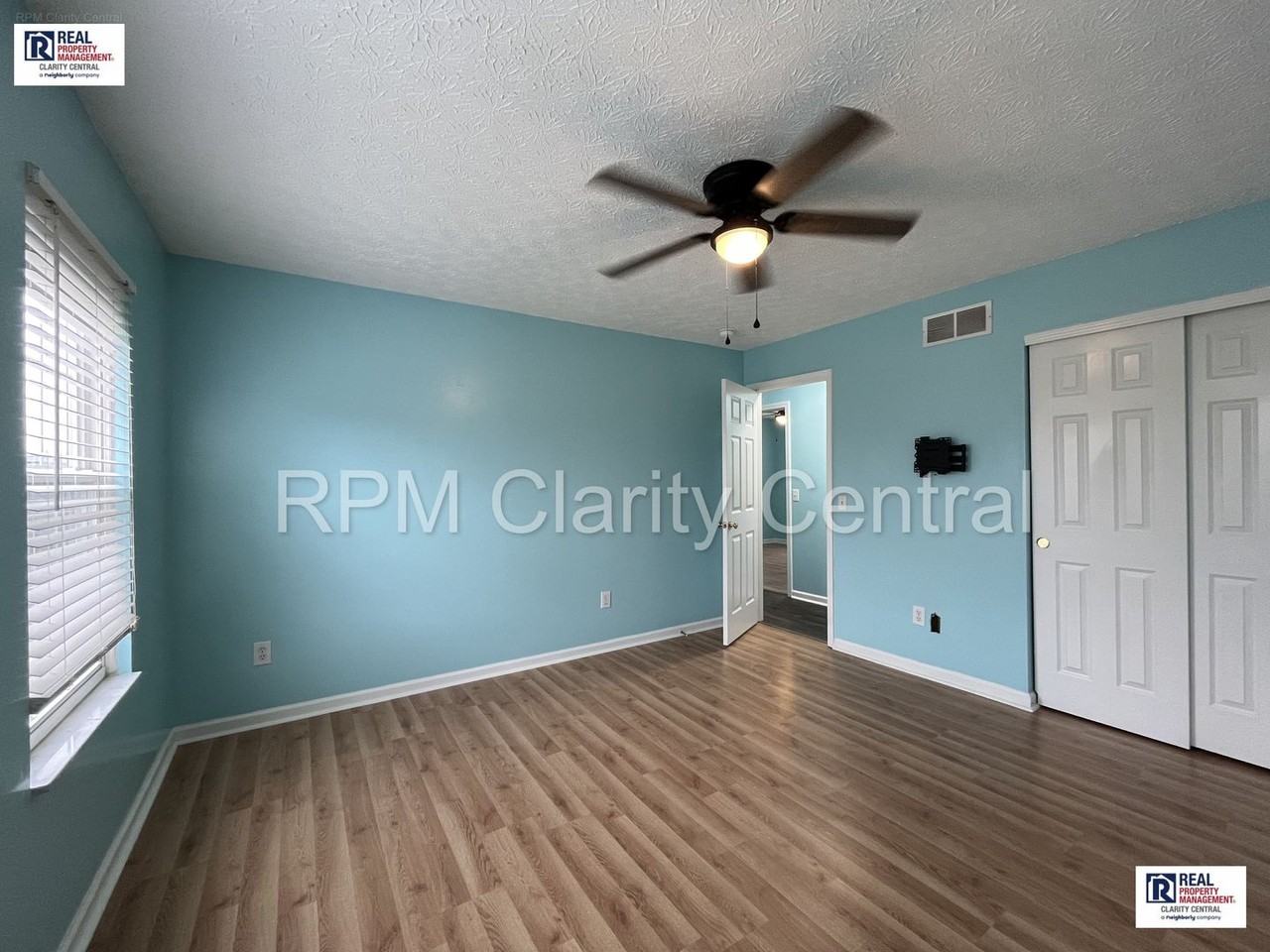 571 Peak Ct - Photo 7 of 12