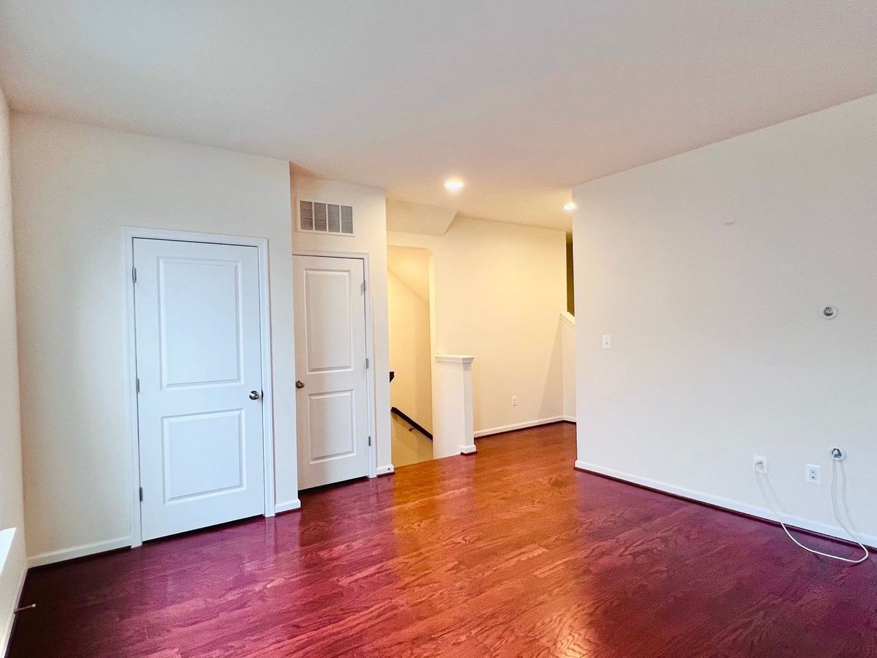 941 Basswood Dr - Photo 7 of 22