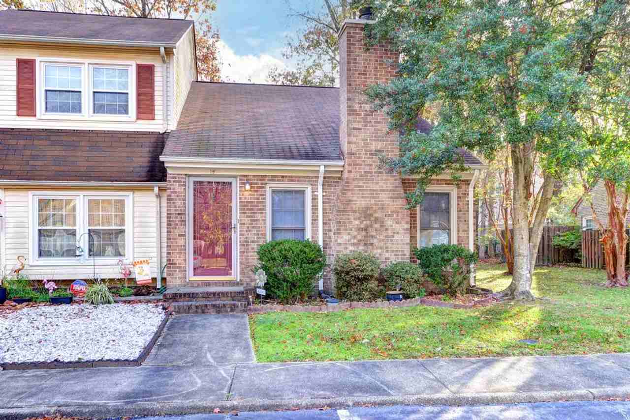 12 Lighthouse Way - Photo 2 of 32