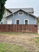 340 E Sycamore St - Photo 1 of 1