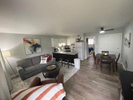 featured image of 1140 Western Hills Dr