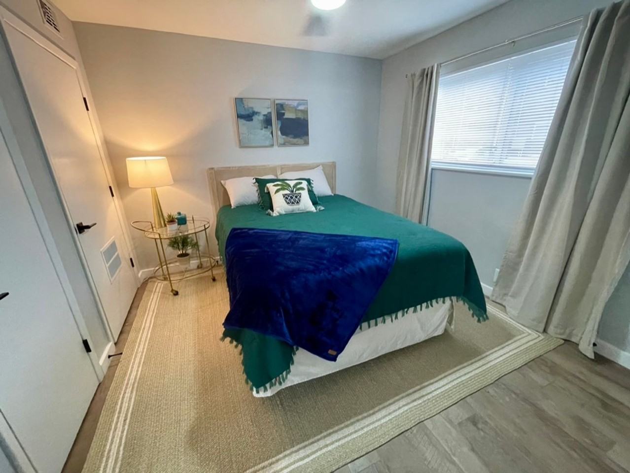 Western Hills Apartments - Photo 7 of 15