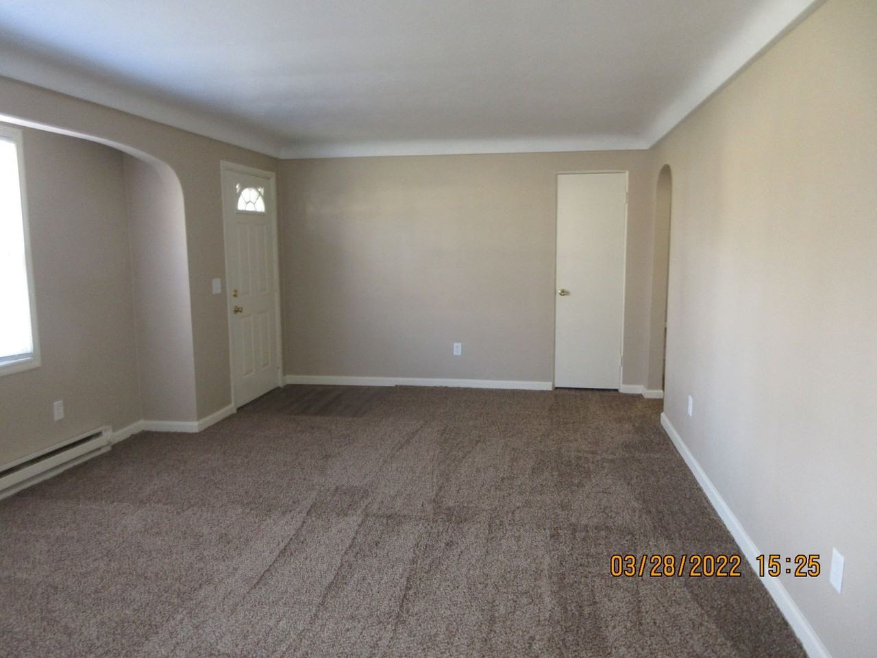 5318 Werling Dr - Photo 2 of 7