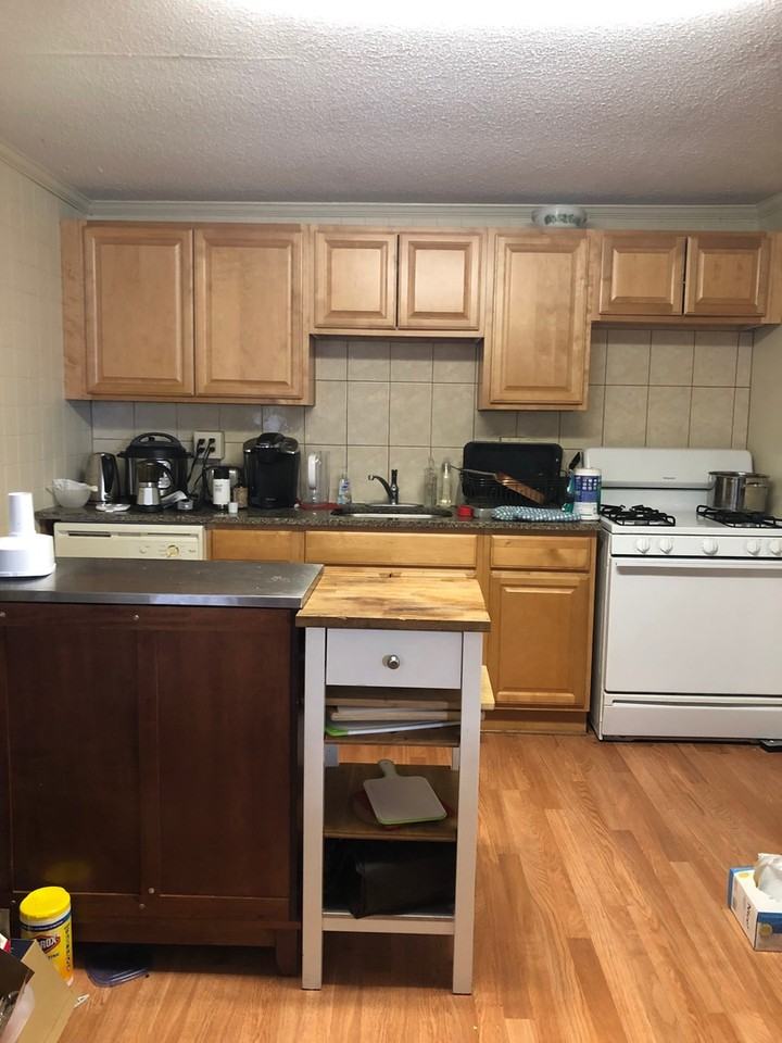 397 Crown St - Photo 2 of 20